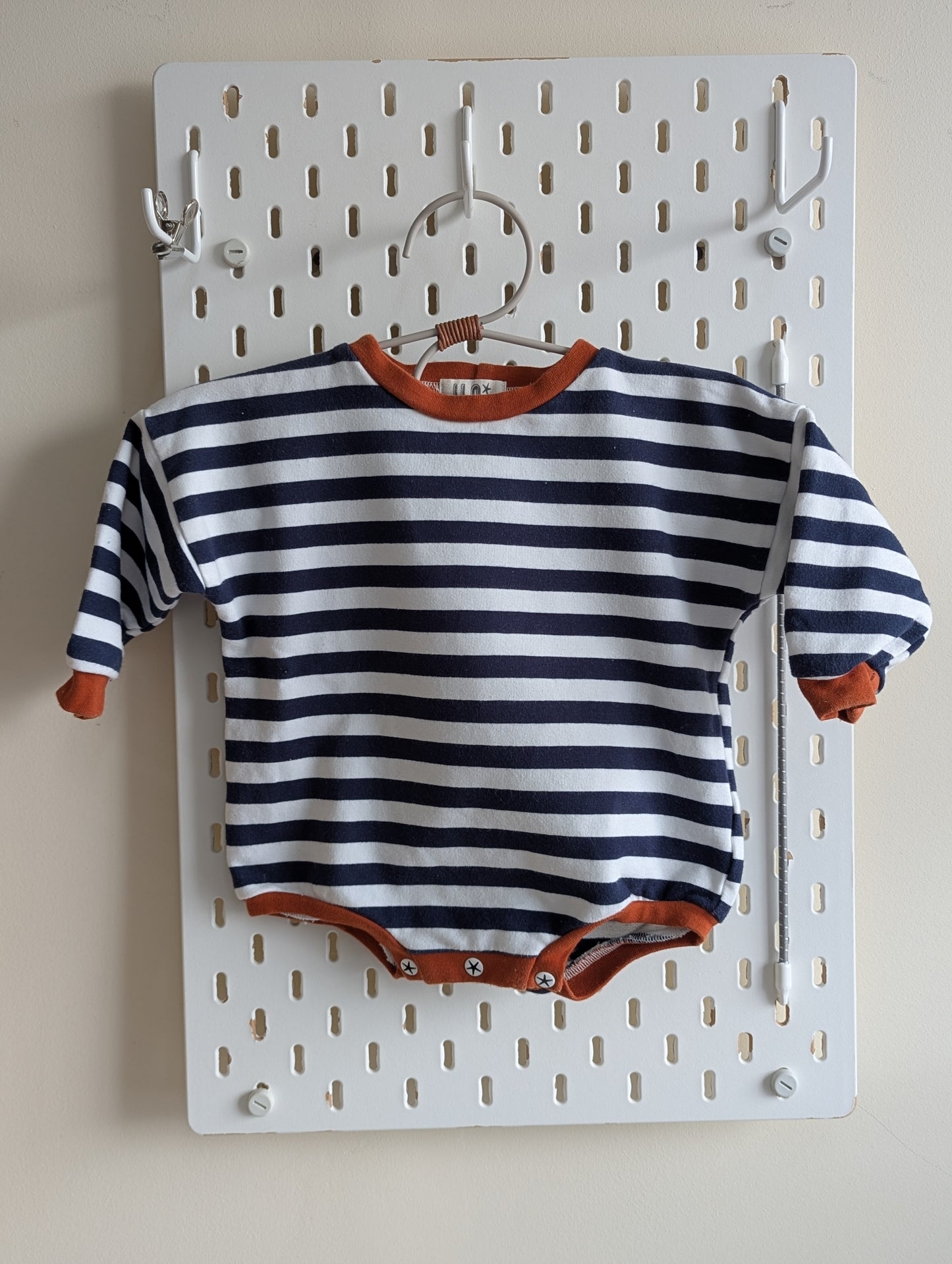 ILO Superseconds Sweaters Sale 5 prints