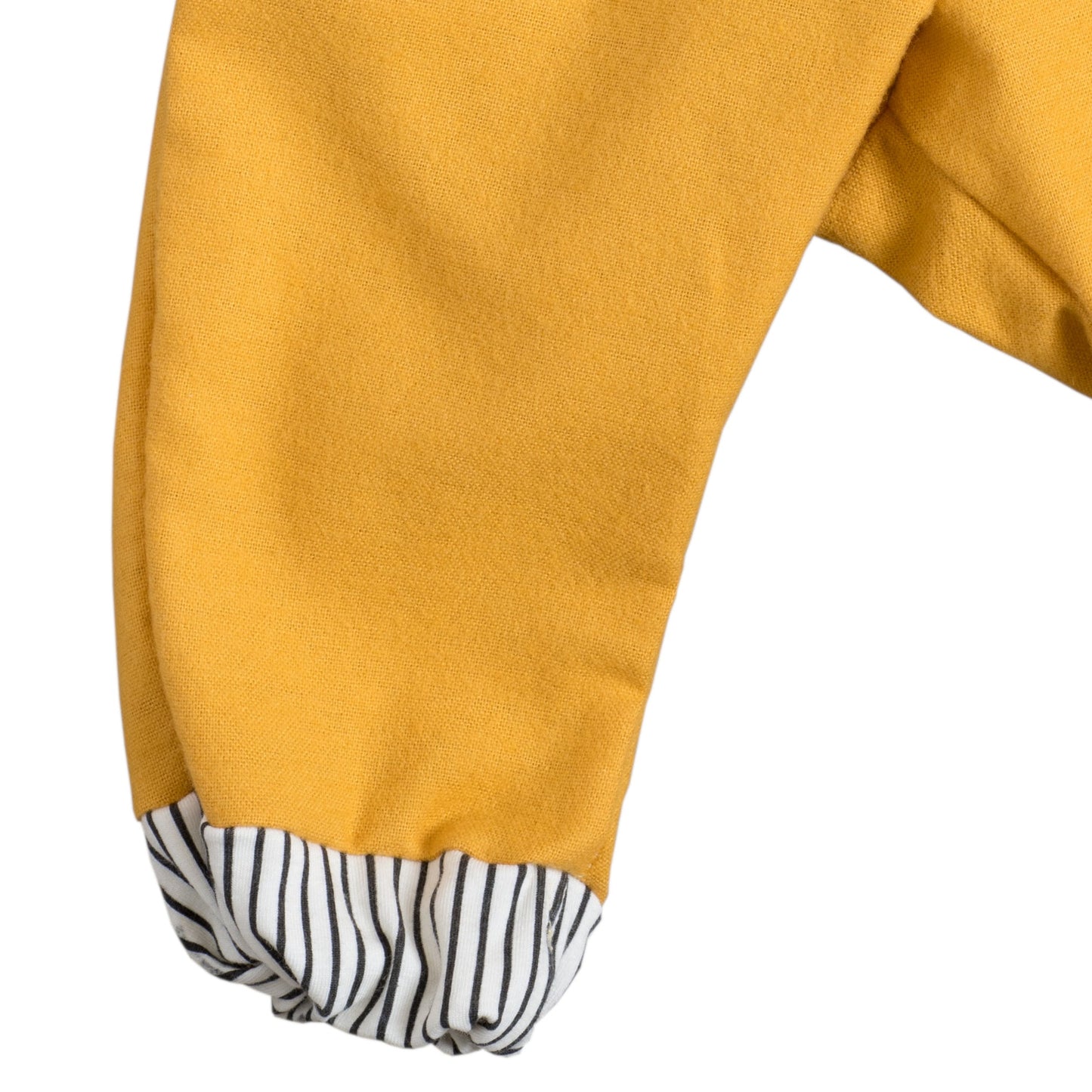 leg of Mustard woven cotton trousers with pockets and elastic