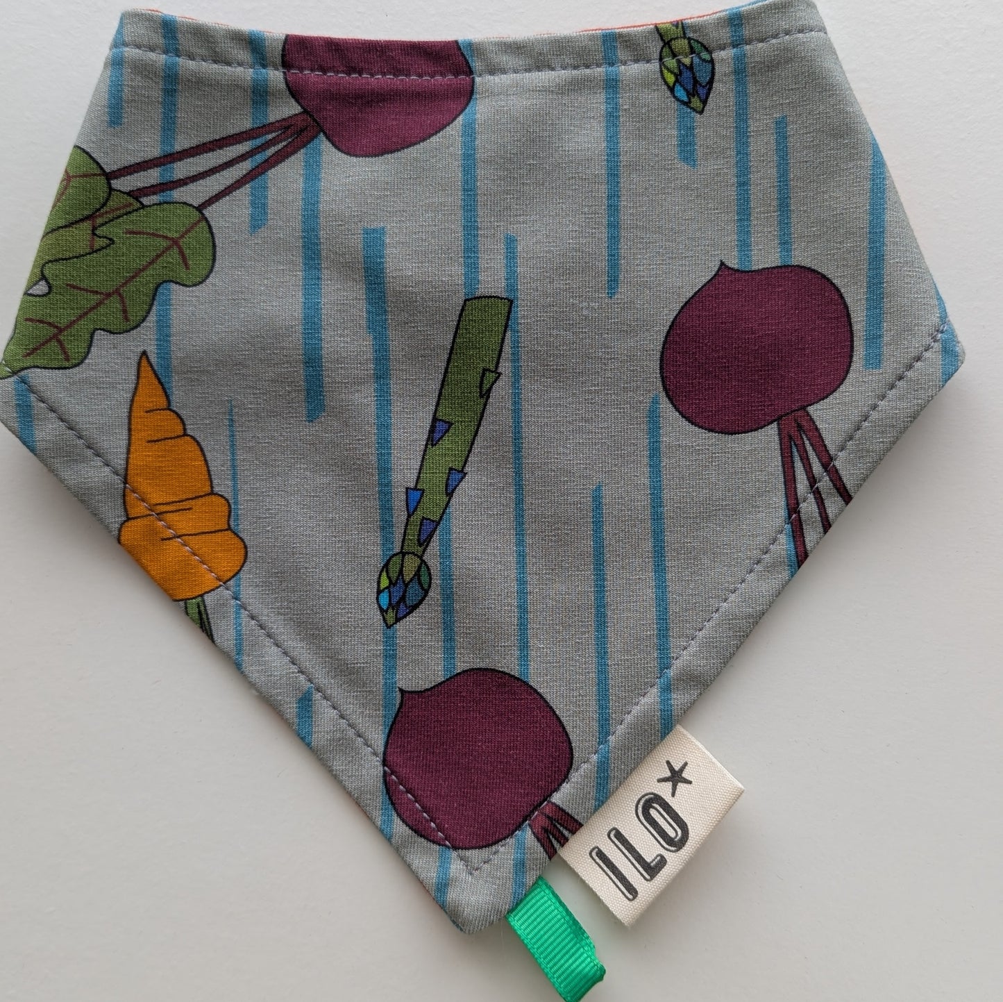 ILO Reversible Bibs Superseconds Sale Many prints