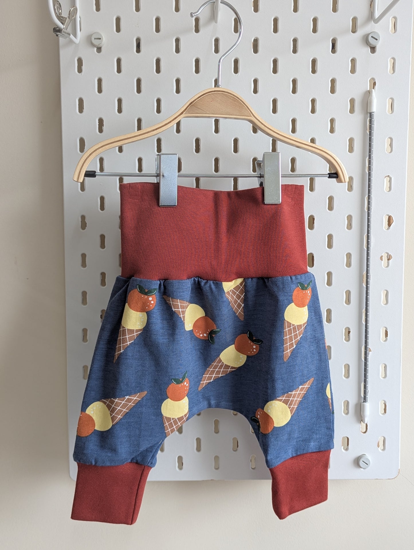 ILO Harems Superseconds Sale Many Prints