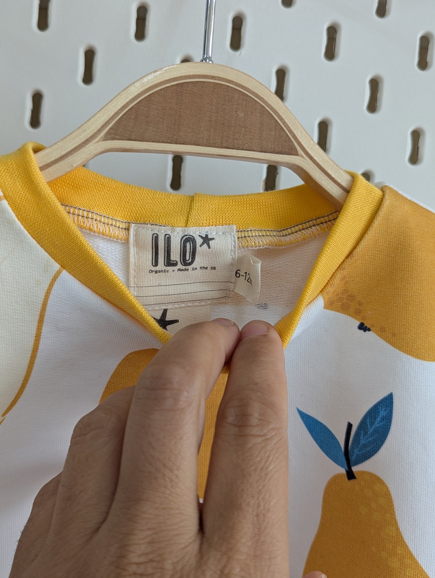 ILO Superseconds Sweaters Sale 5 prints