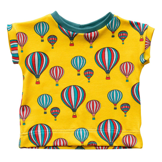 Relaxed short sleeved hot air balloons print tee yellow, print inspired by the Bristol Balloon Fiesta